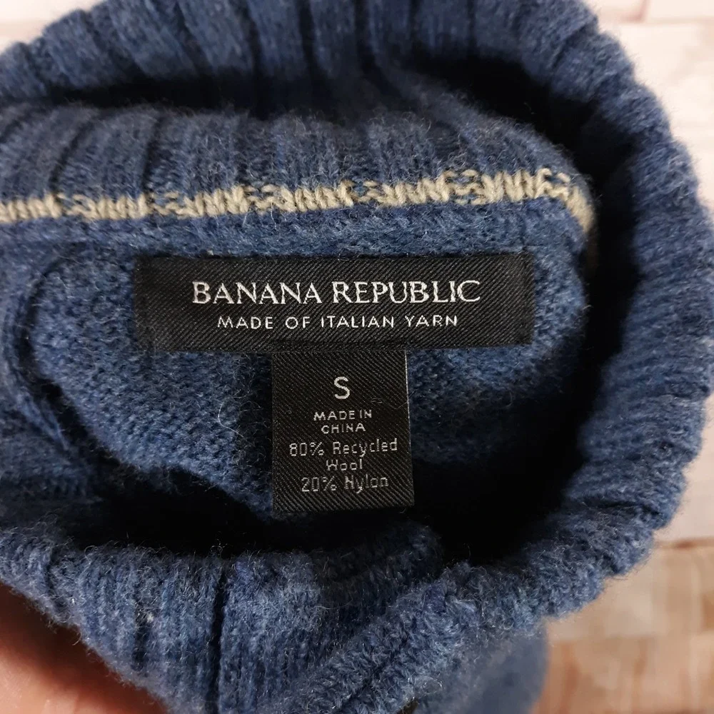 Banana Republic Wool Blend Sweater Mens Small Pullover Blue Knit Mock Neck
